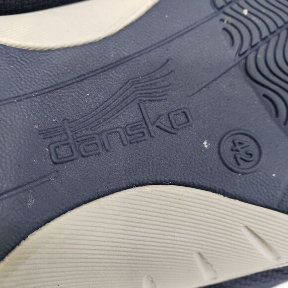 Dansko Women's Navy Leather Athletic Shoe, Size 42 (11.5) - Picture 5 of 9